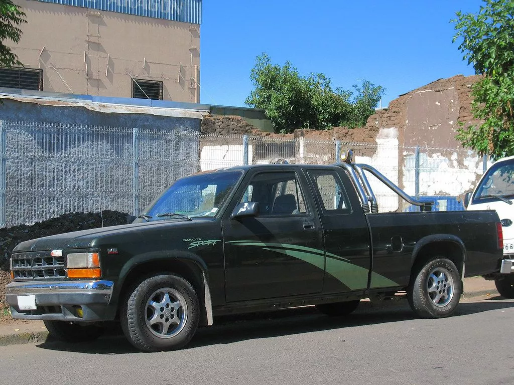 Dodge Dakota 3.9 Club Cab 1995. RL