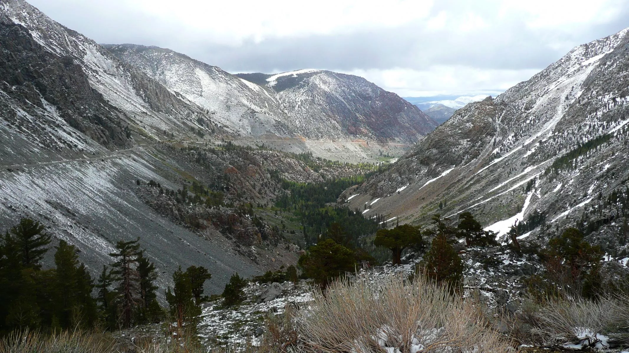 Snowy Sierra Nevada Mountains