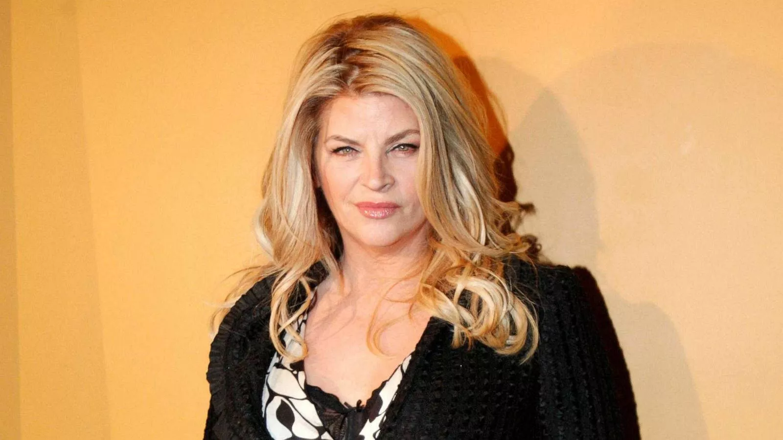 Download free American Kirstie Alley