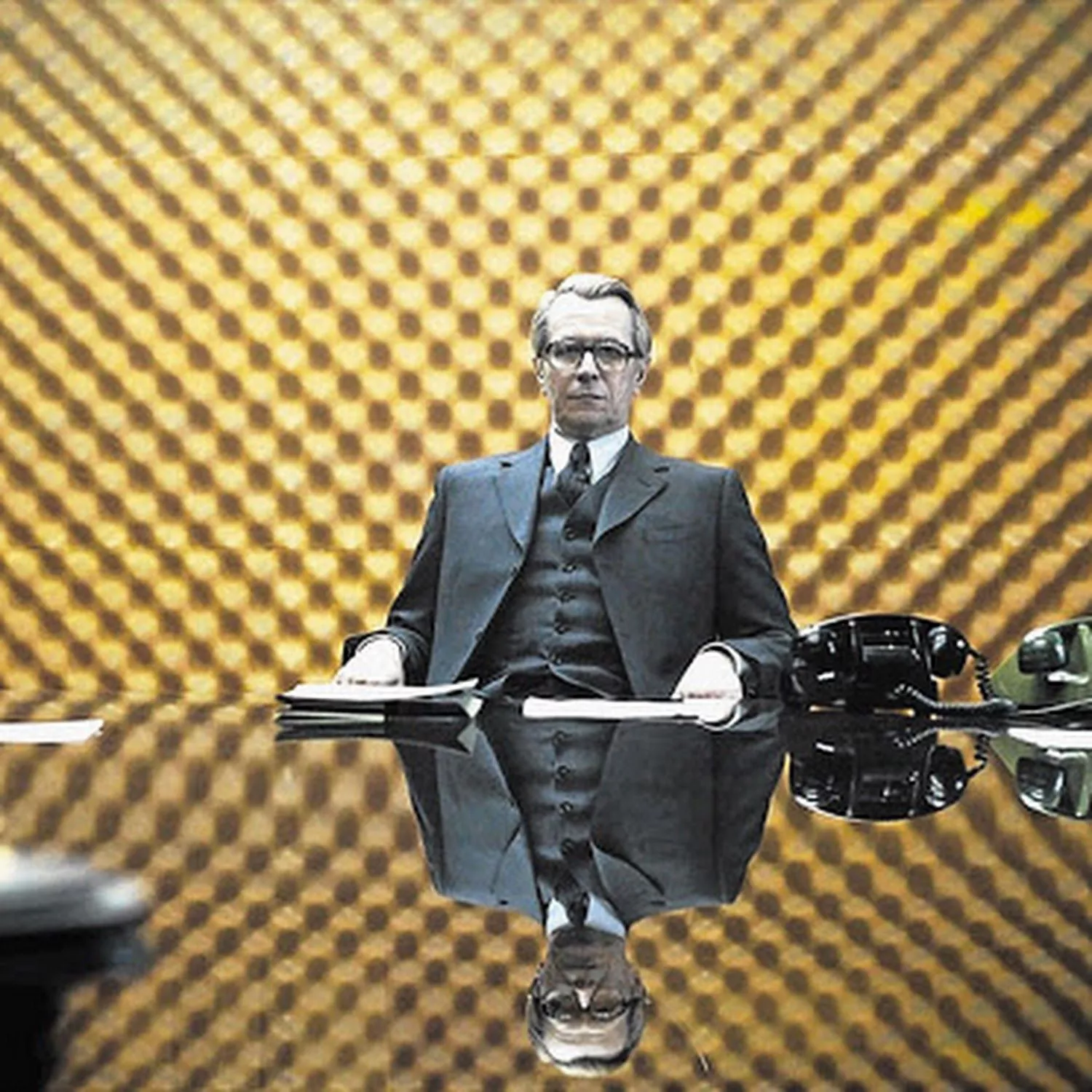 FILM REVIEW: Tinker Tailor Soldier Spy