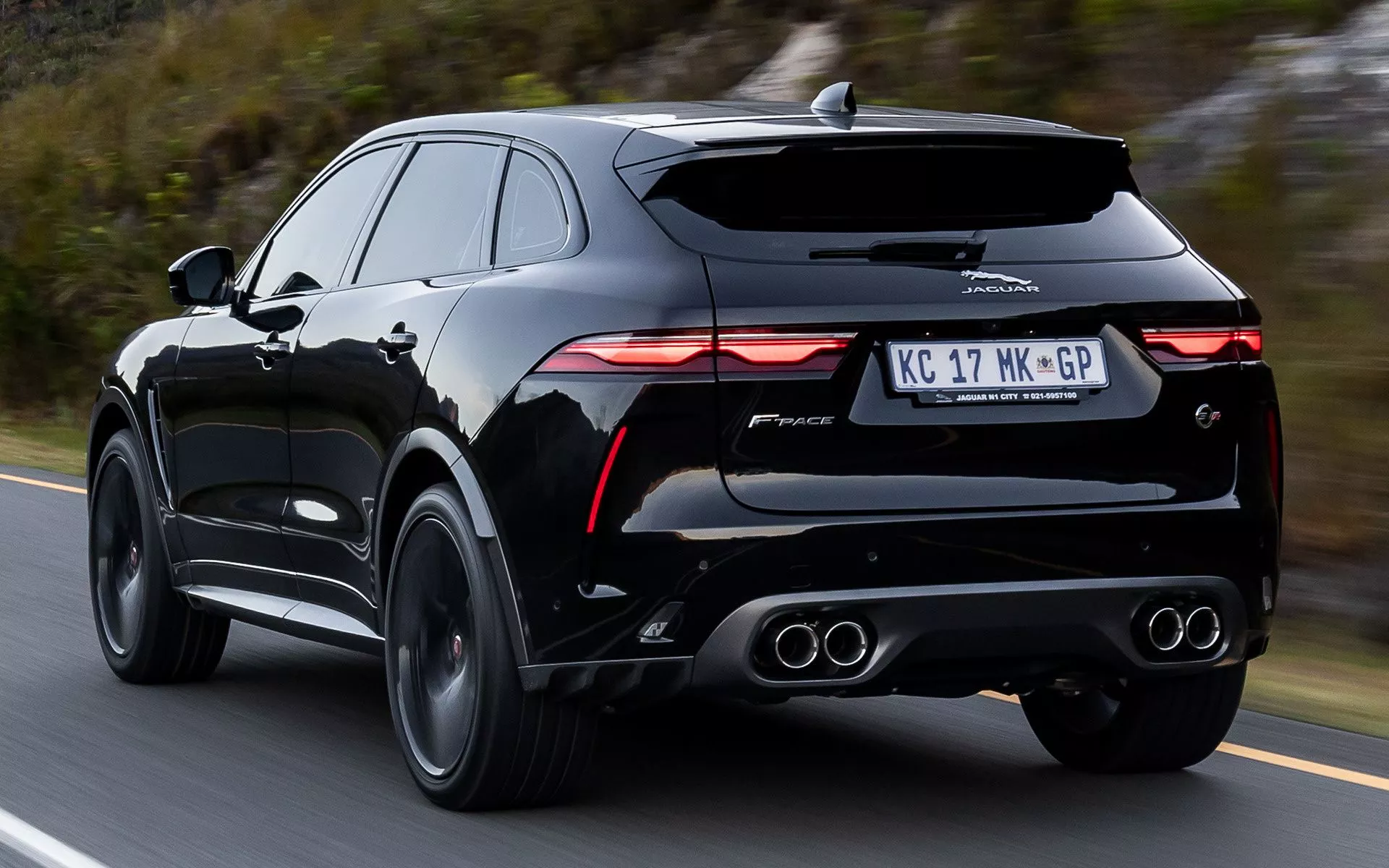 Jaguar F Pace SVR ZA