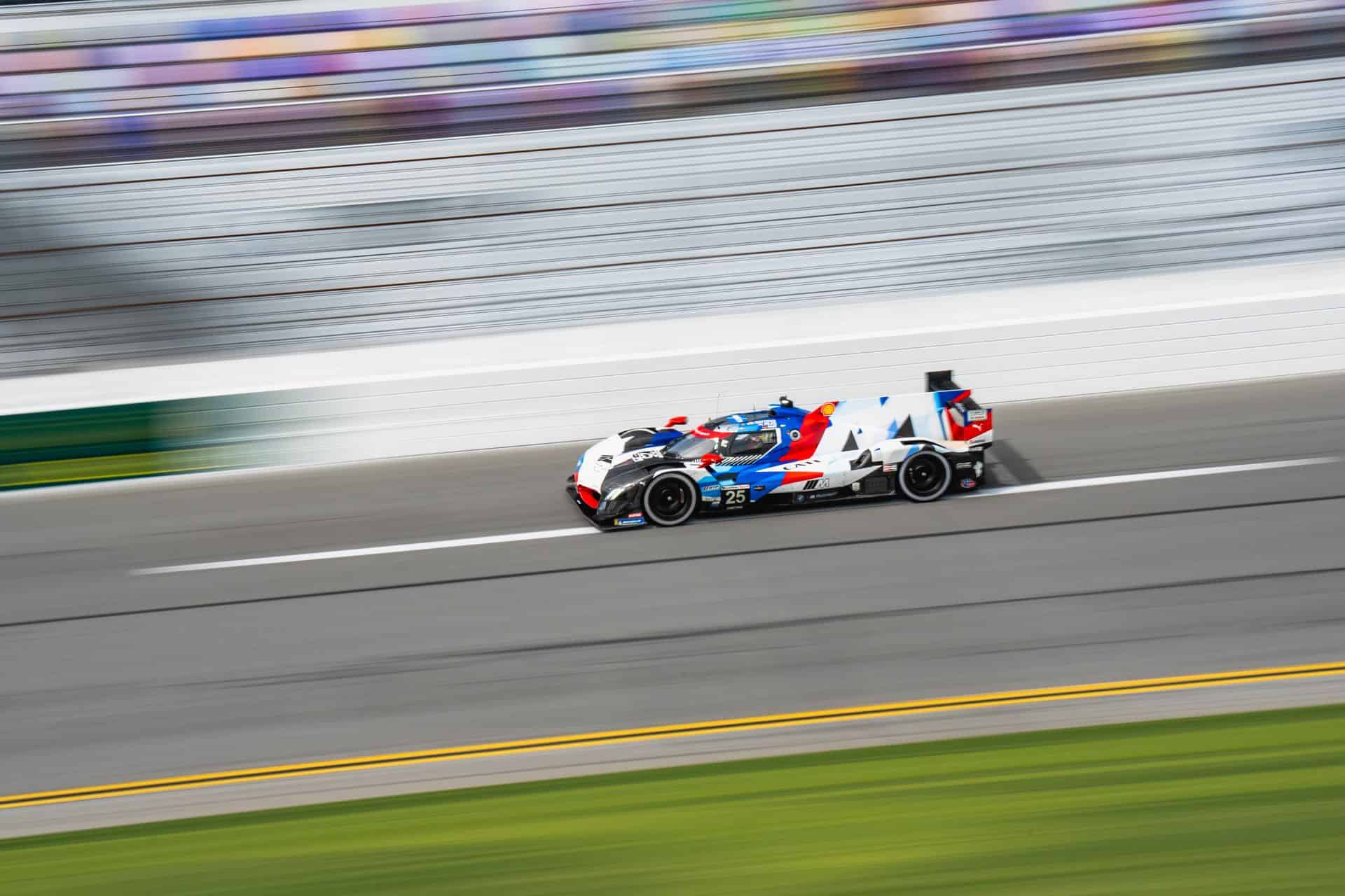 BMW M Hybrid V8 Tops Rolex 24 Test