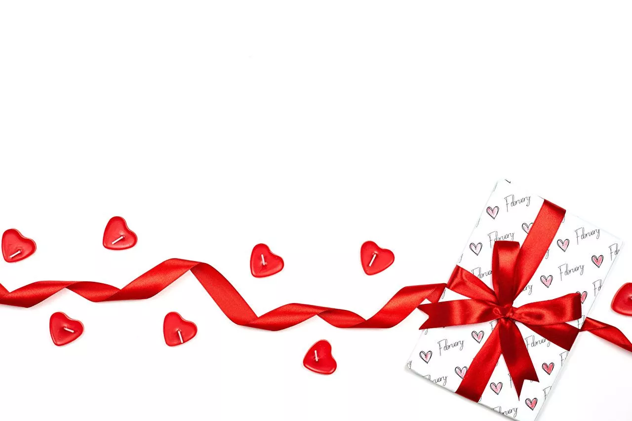 Heart present Ribbon Candles Bowknot