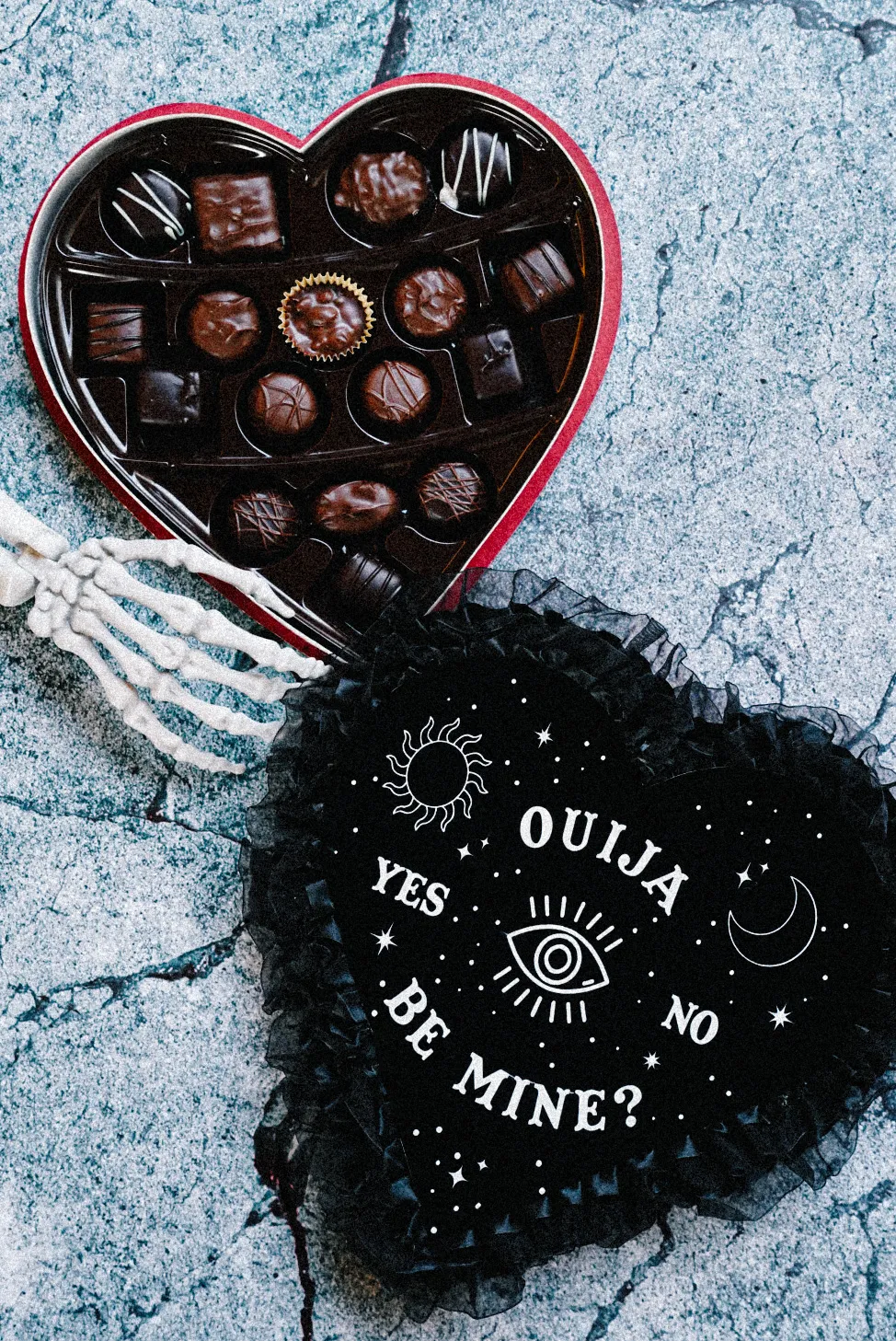 GOTH VALENTINE'S DAY CHOCOLATE BOX