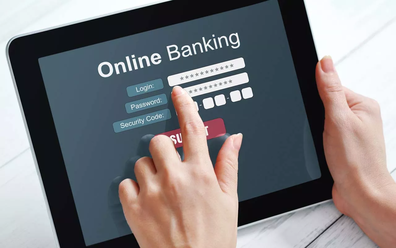 Best Deals in Online Banking, 2016