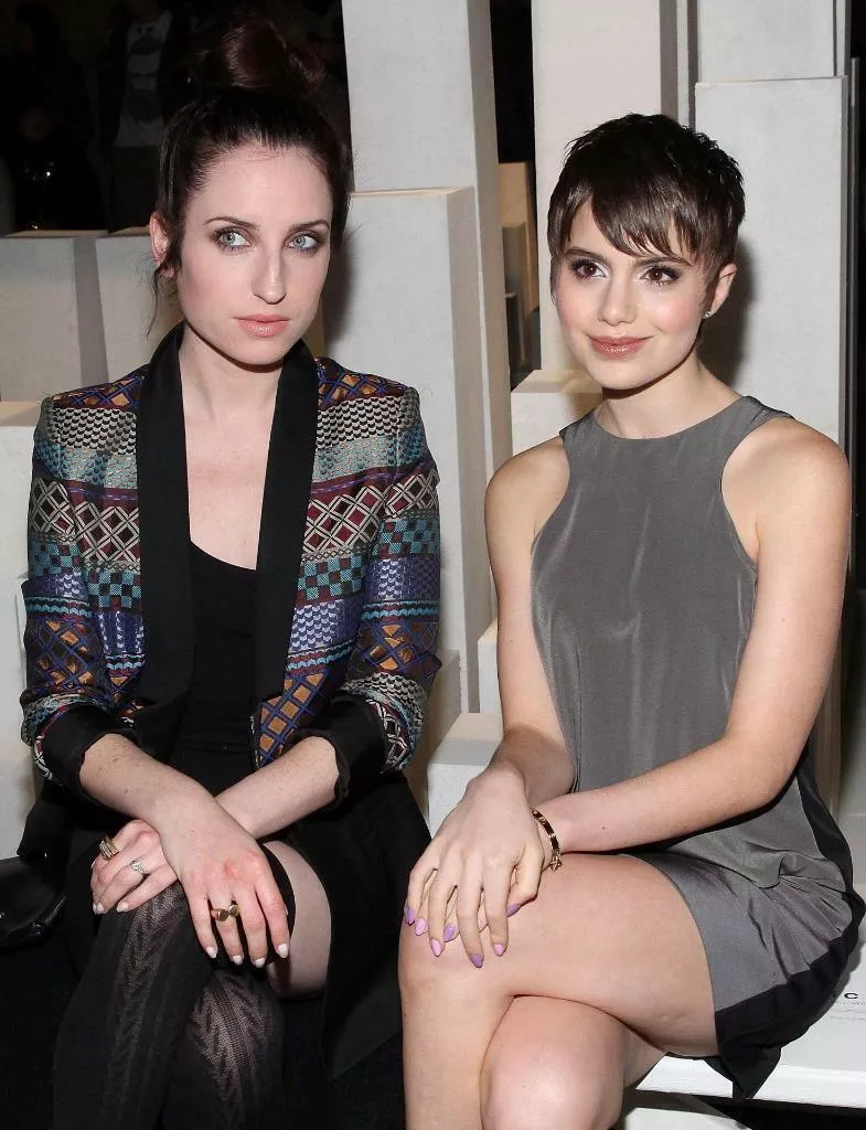 Sami Gayle 8x10 Picture Simply Stunning