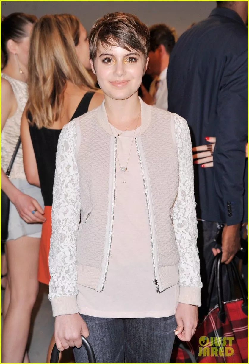 Rashida Jones, Sami Gayle Photo