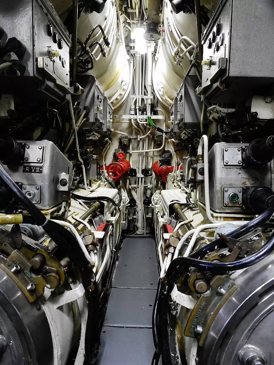 Engine room 1080P, 2K, 4K, 5K HD