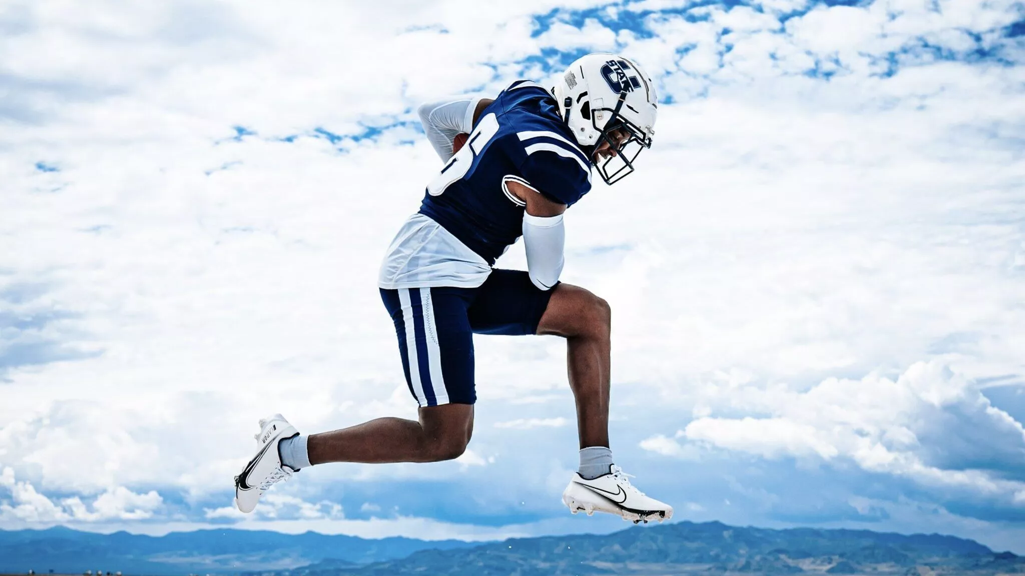 Utah State Unveils New Uniforms
