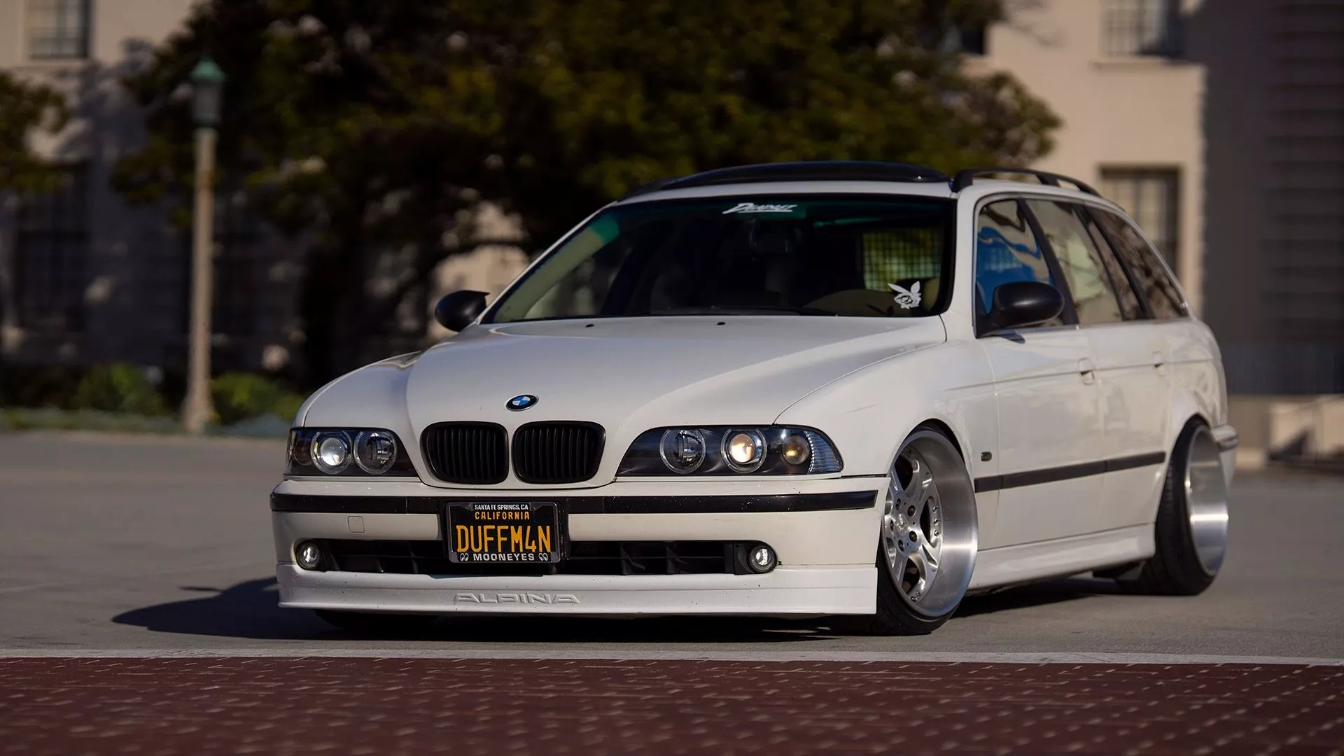 Dead Set On Air E39 525i Touring