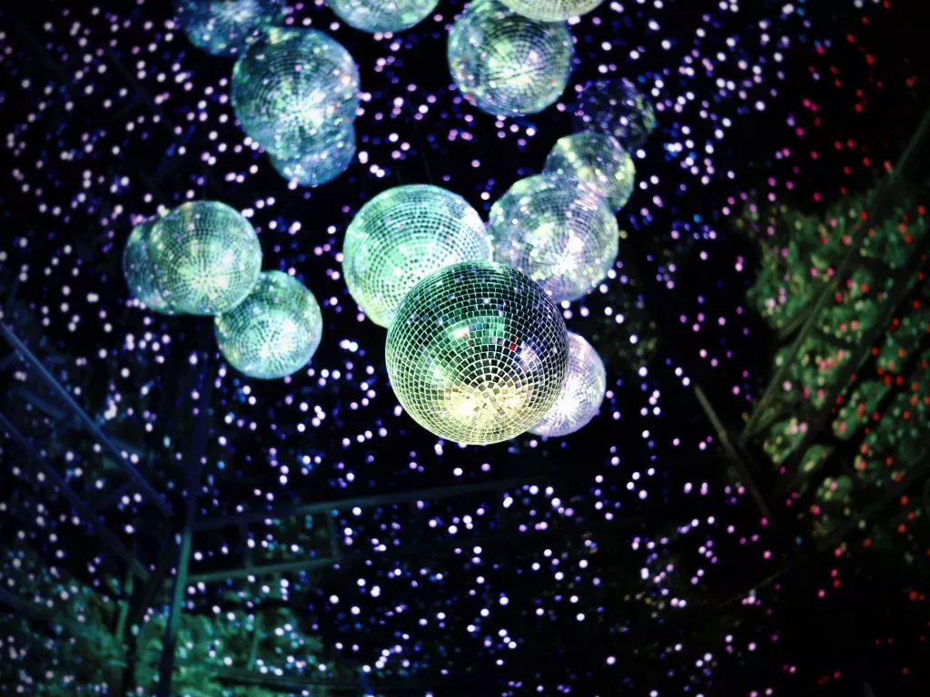 Wallpaper disco ball, glitter, party