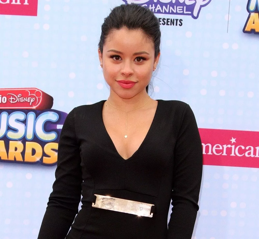 Cierra Ramirez Wallpapers Wallpaper Cave