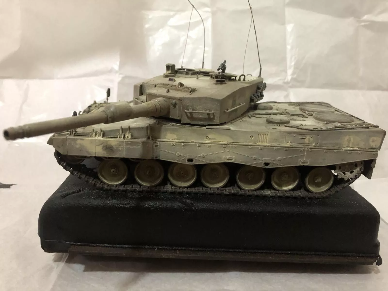 Italeri Leopard 2A4