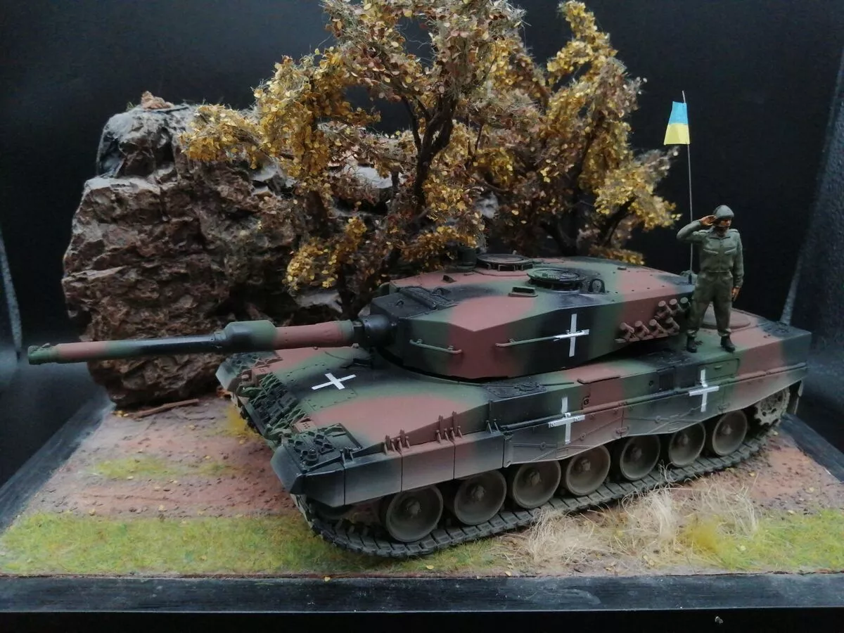 Italeri 6559 Leopard 2A4 1:35 Built
