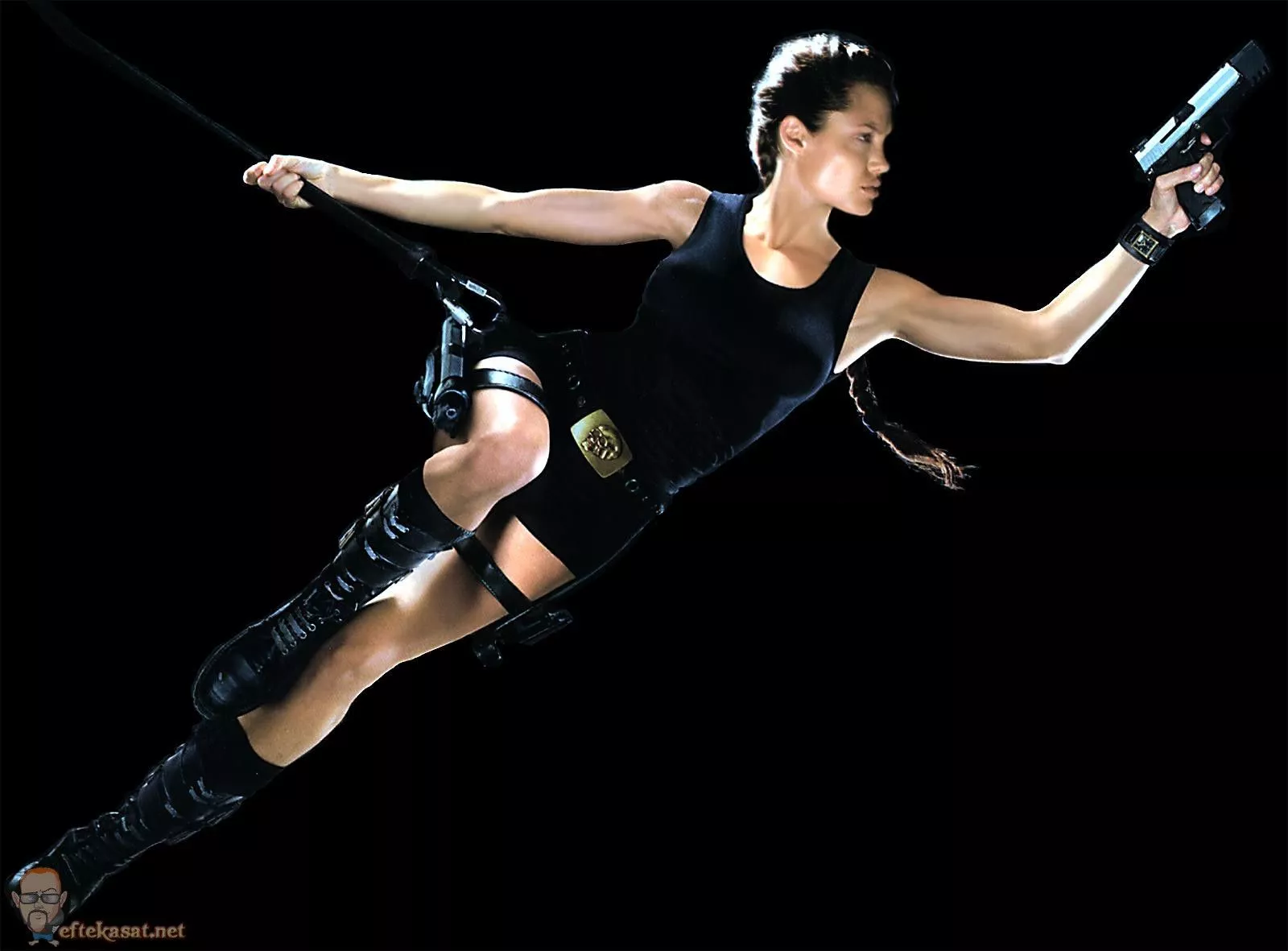 Movie Lara Croft: Tomb Raider Wallpaper