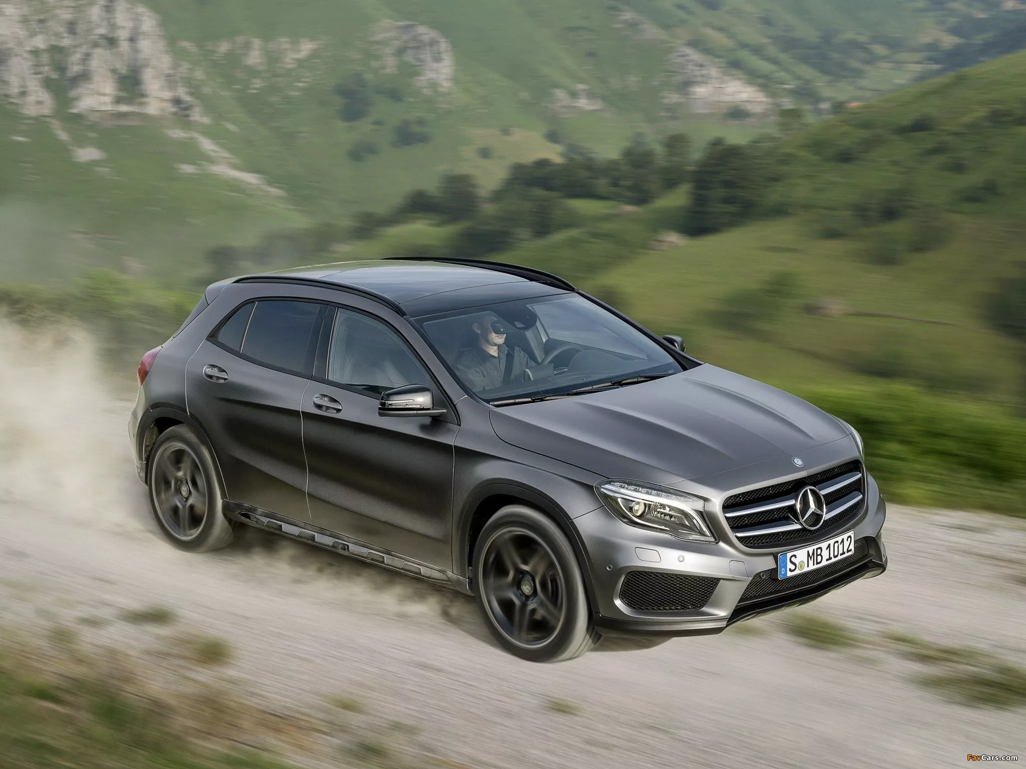 Mercedes Benz GLA 250 4MATIC AMG Sport