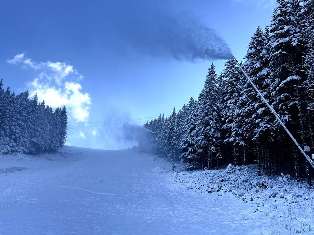 snow guns in Jasná and the High Tatras