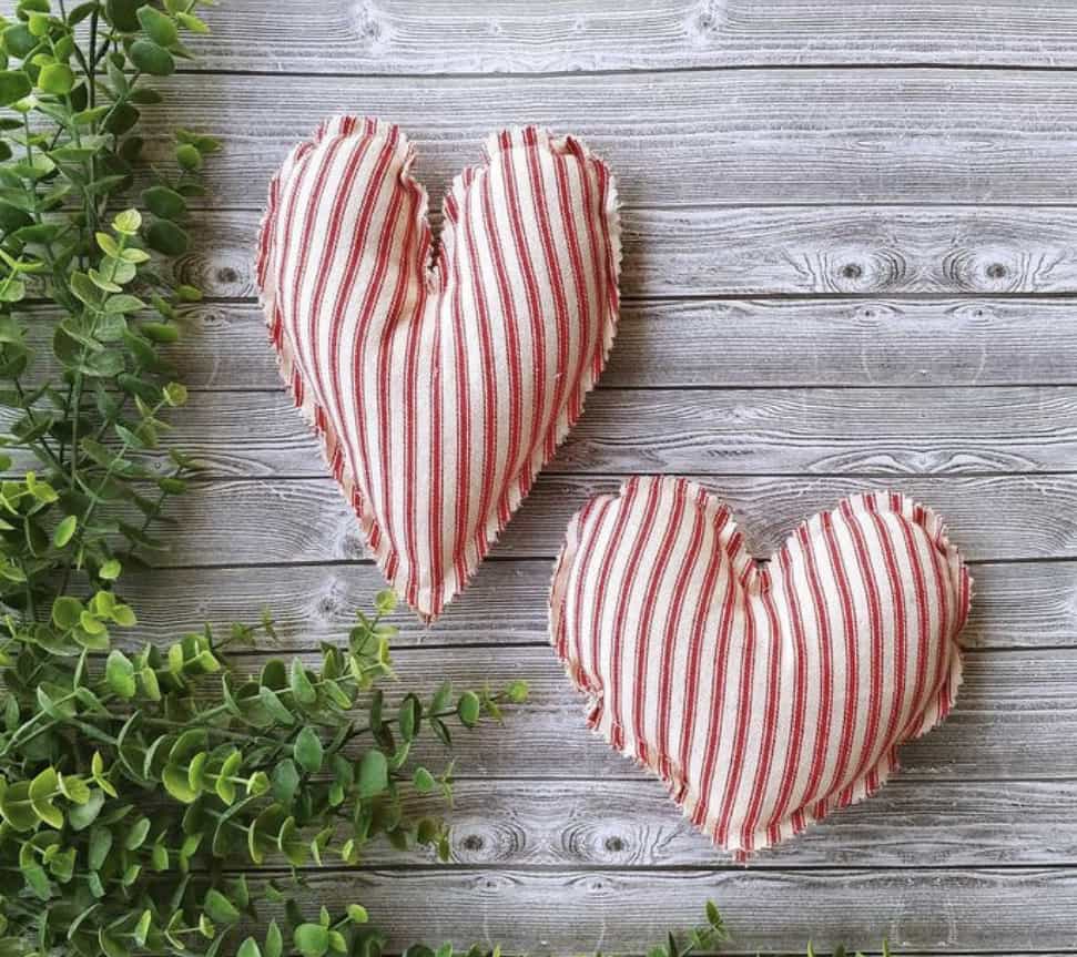 Farmhouse Style: Valentine's Day Decor