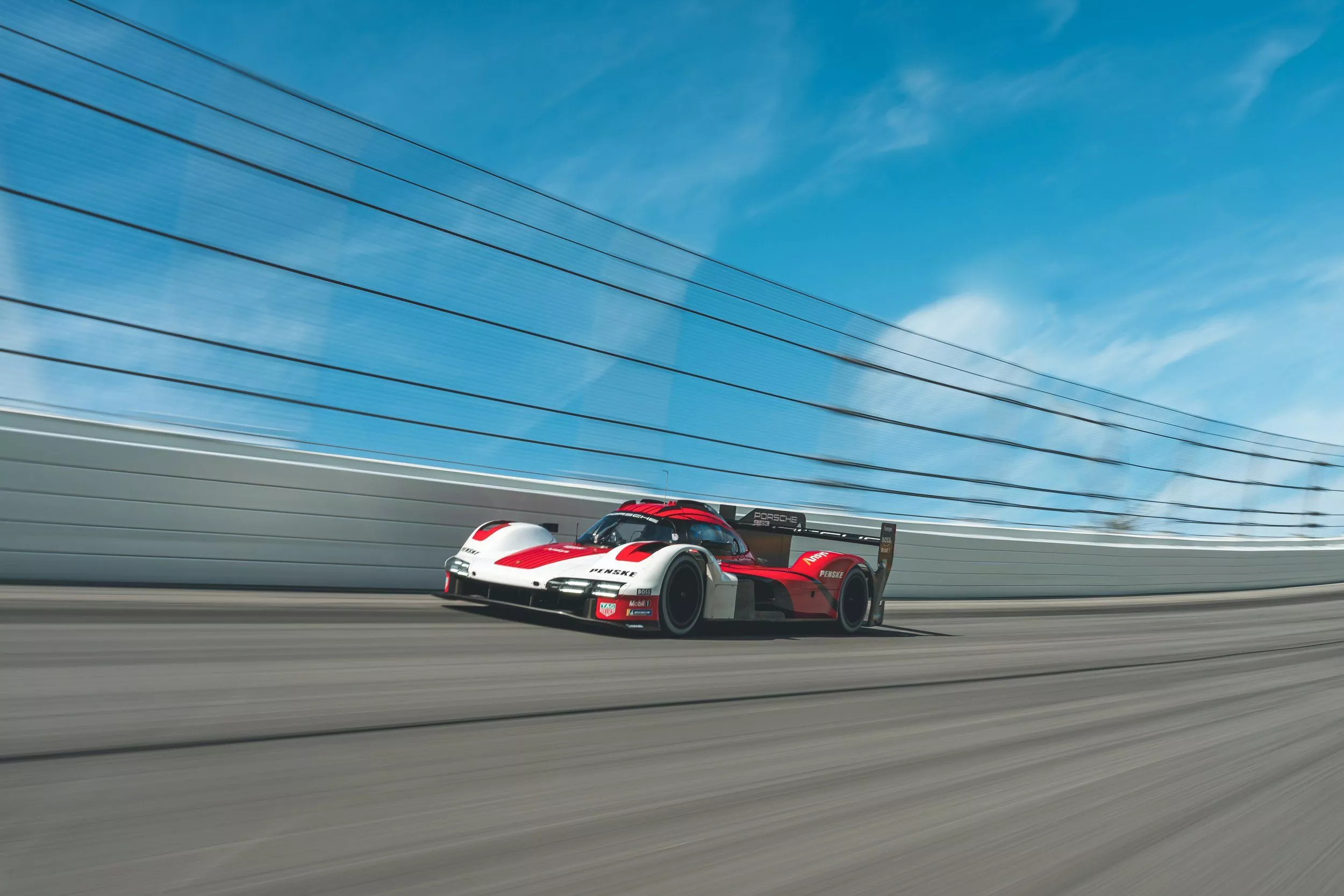 Makowiecki to drive Porsche Penske