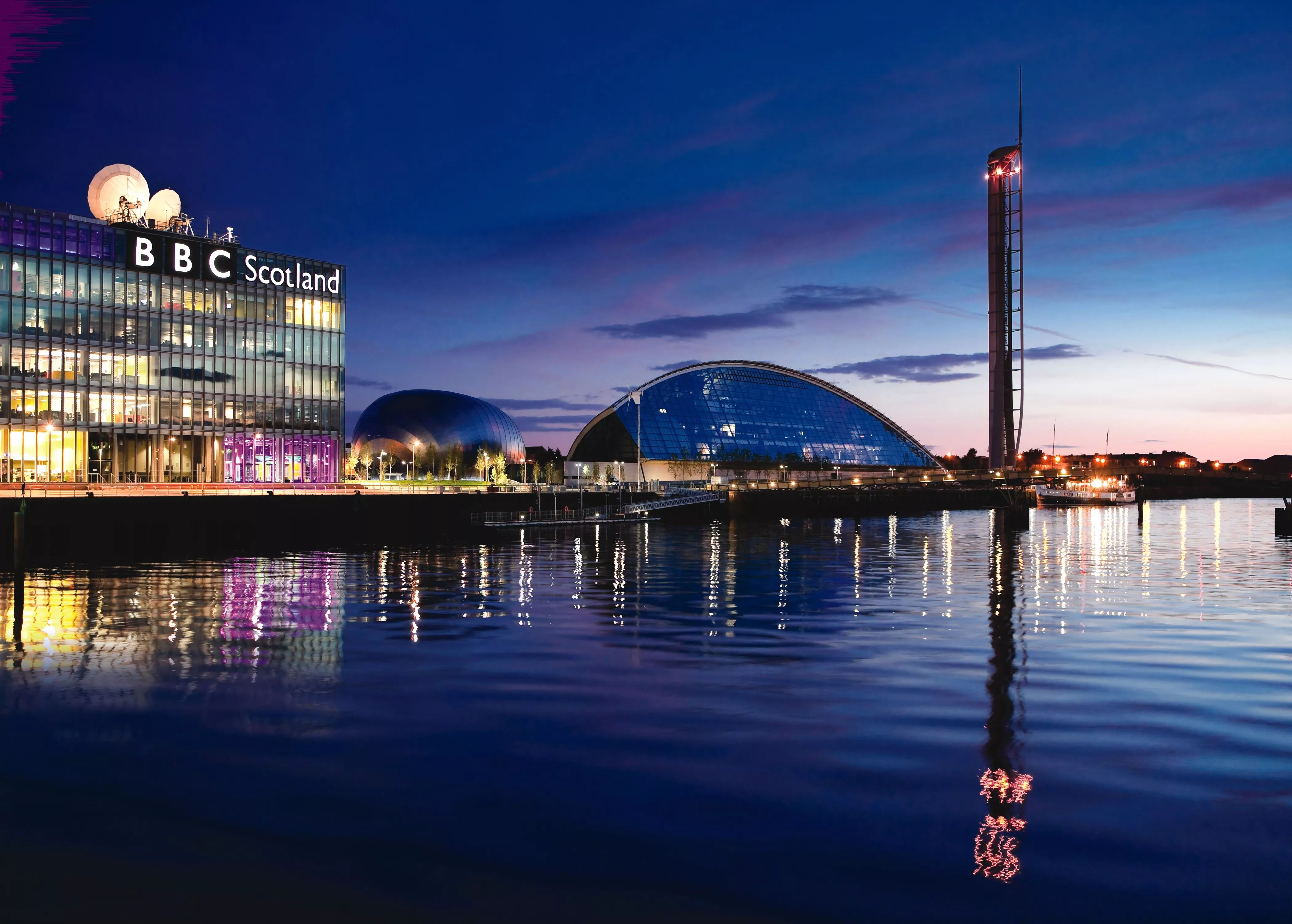 4K, Glasgow, Scotland, Houses, Rivers