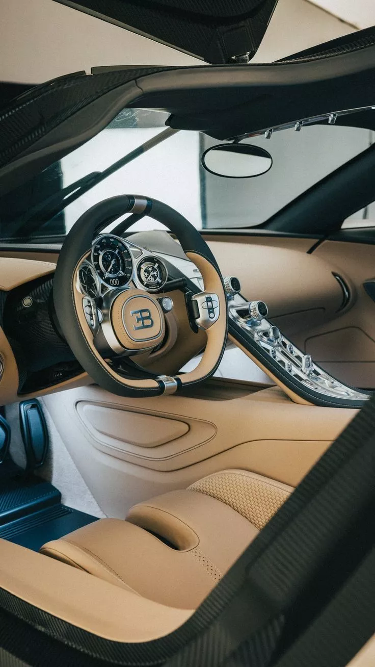 Bugatti Tourbillon interior