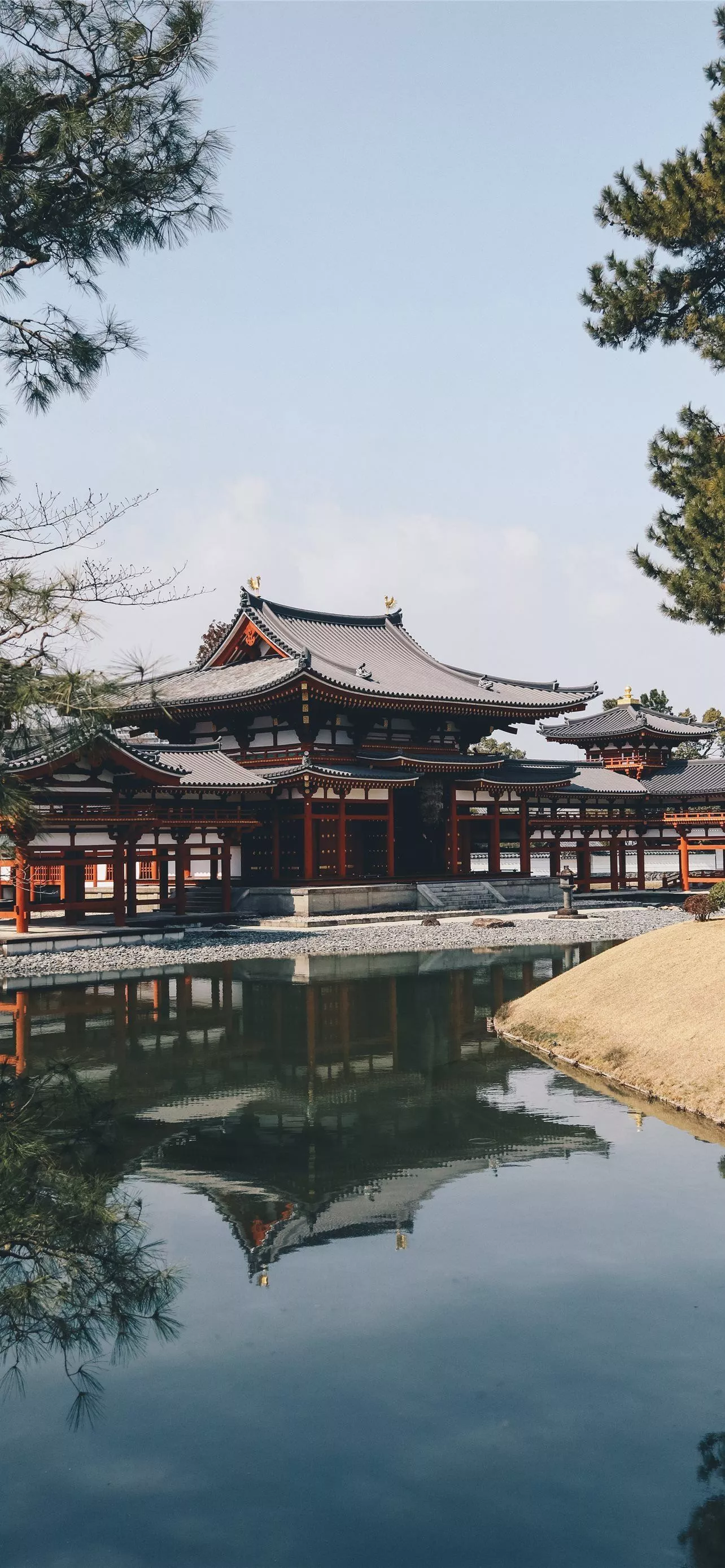 Japan temple lake Byodo In Temple
