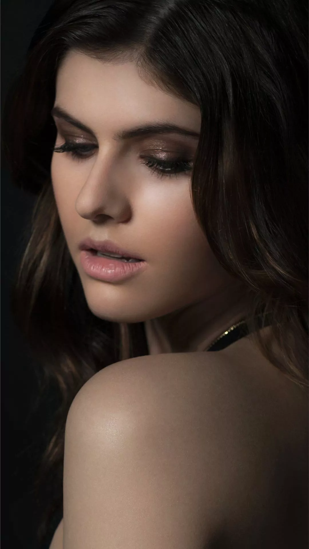 alexandra daddario 2019 new iPhone