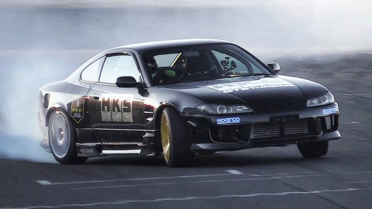 Nissan Silvia S15 Great Drift & Wet Car