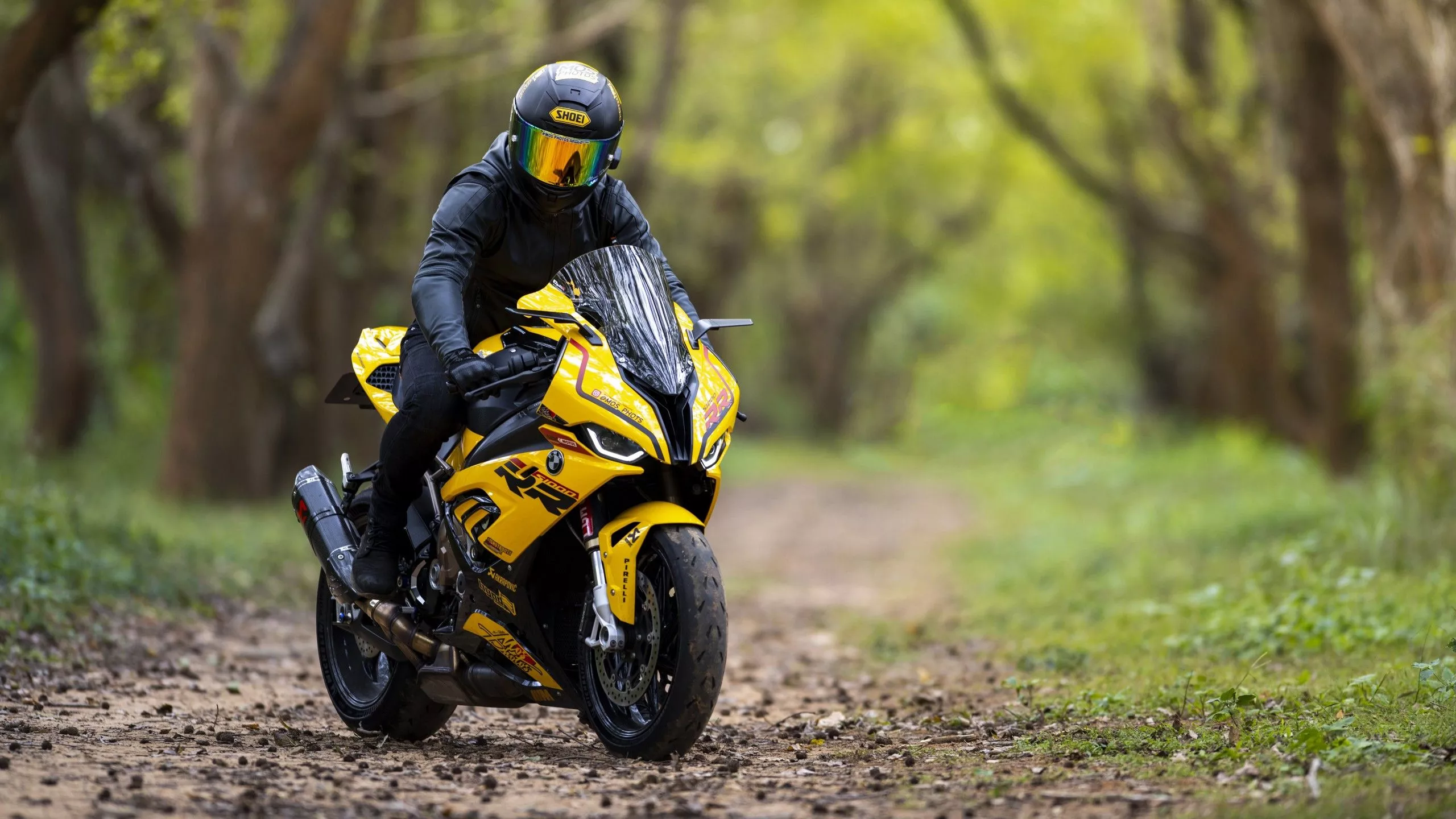 Yellow Black BMW S1000RR Motorcycle 4K