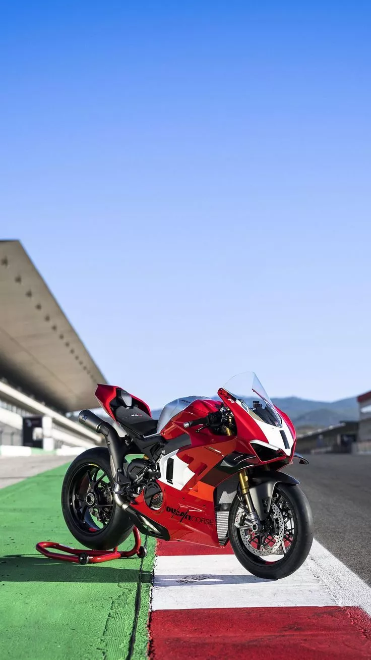 Free background 4k, HD wallpaper ducati