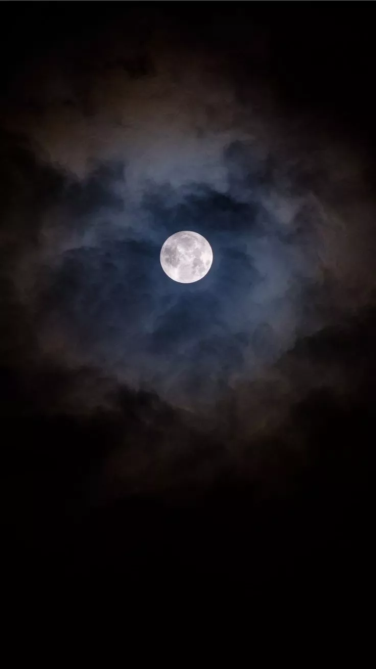 full moon iPhone SE Wallpaper