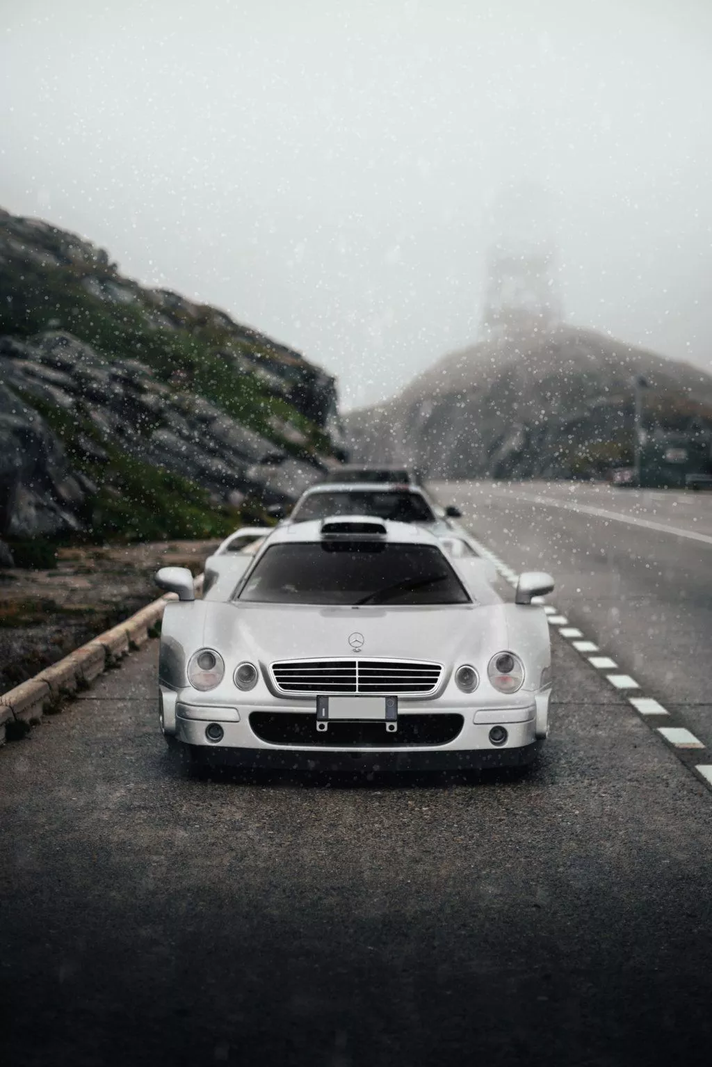 Porsche GT1 And a Mercedes AMG CLK GTR