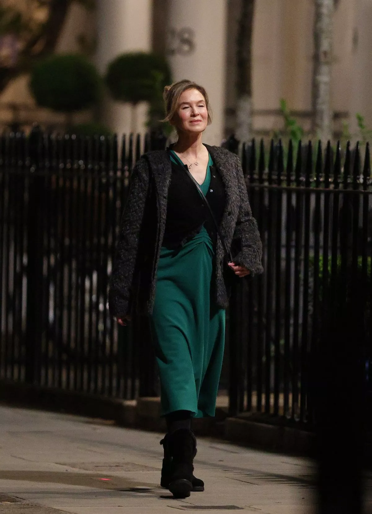 Bridget Jones' Is Back! First Look at