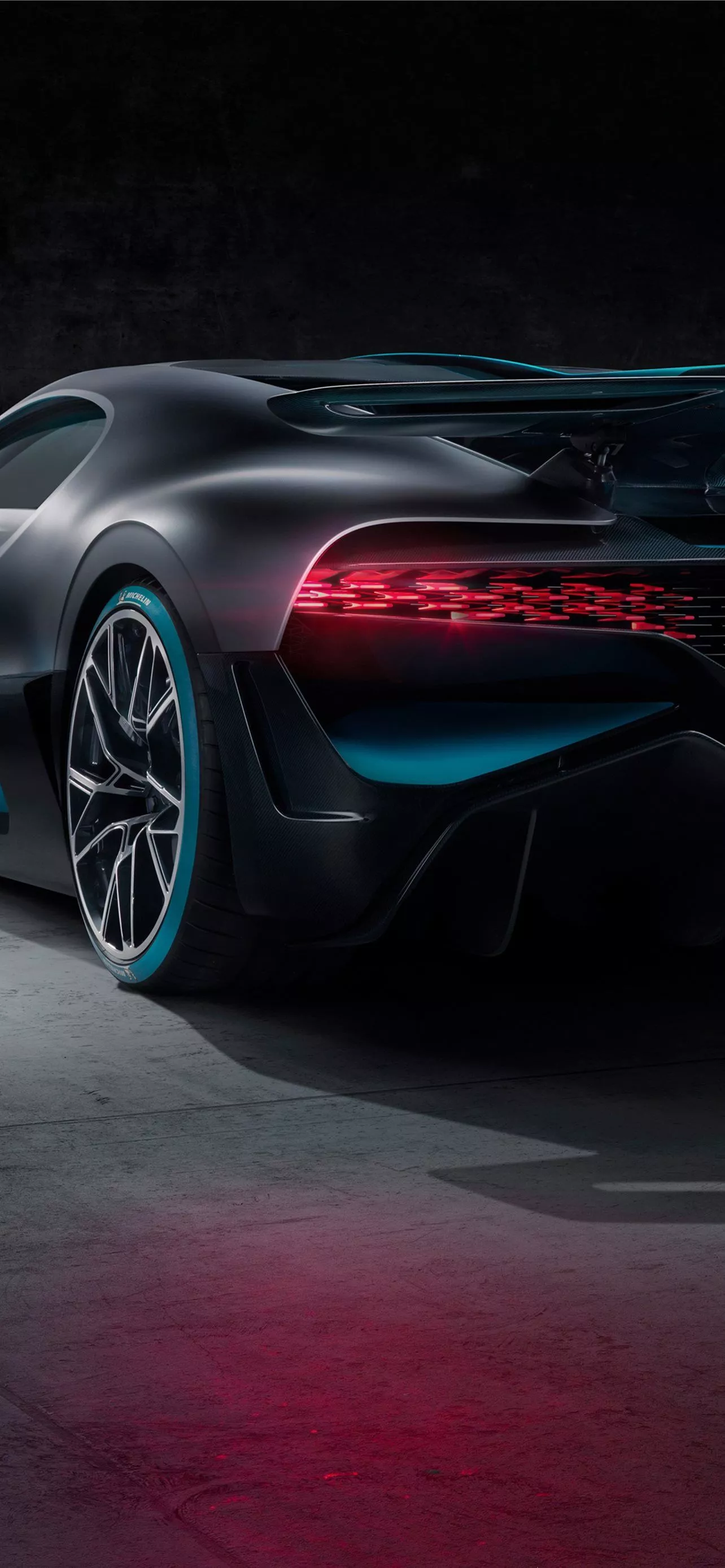 Bugatti Divo 2019 4K Ultra HD Mobile