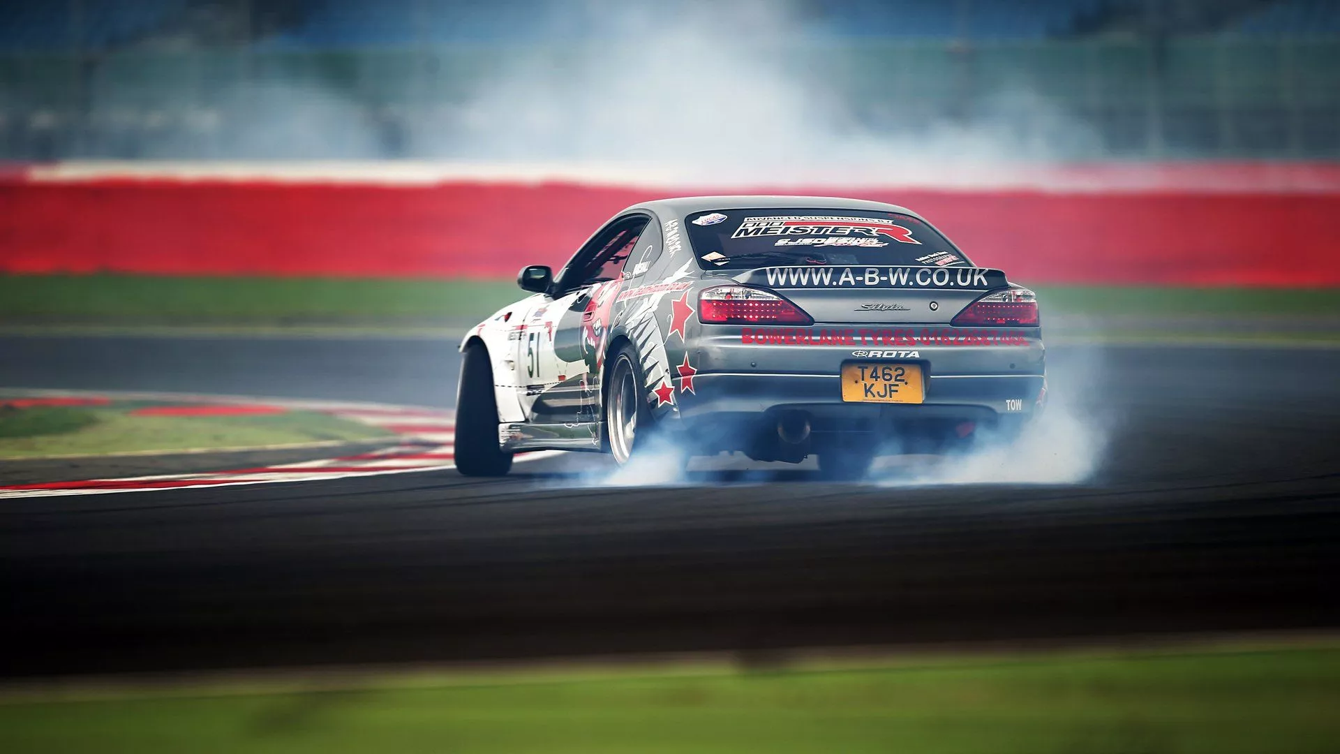Dynamic Drift: HD Wallpaper of Racing