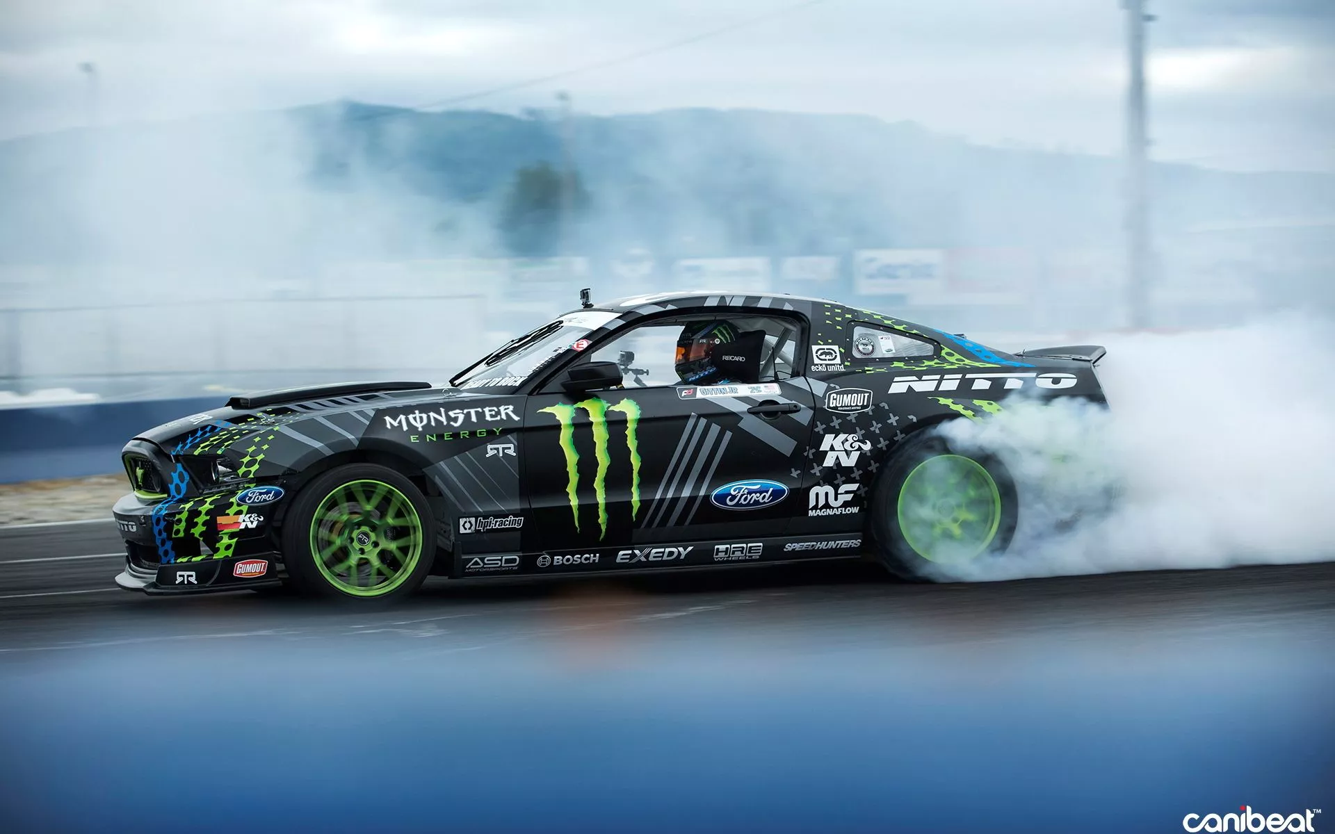 Wallpaper car, smoke, sport, drift
