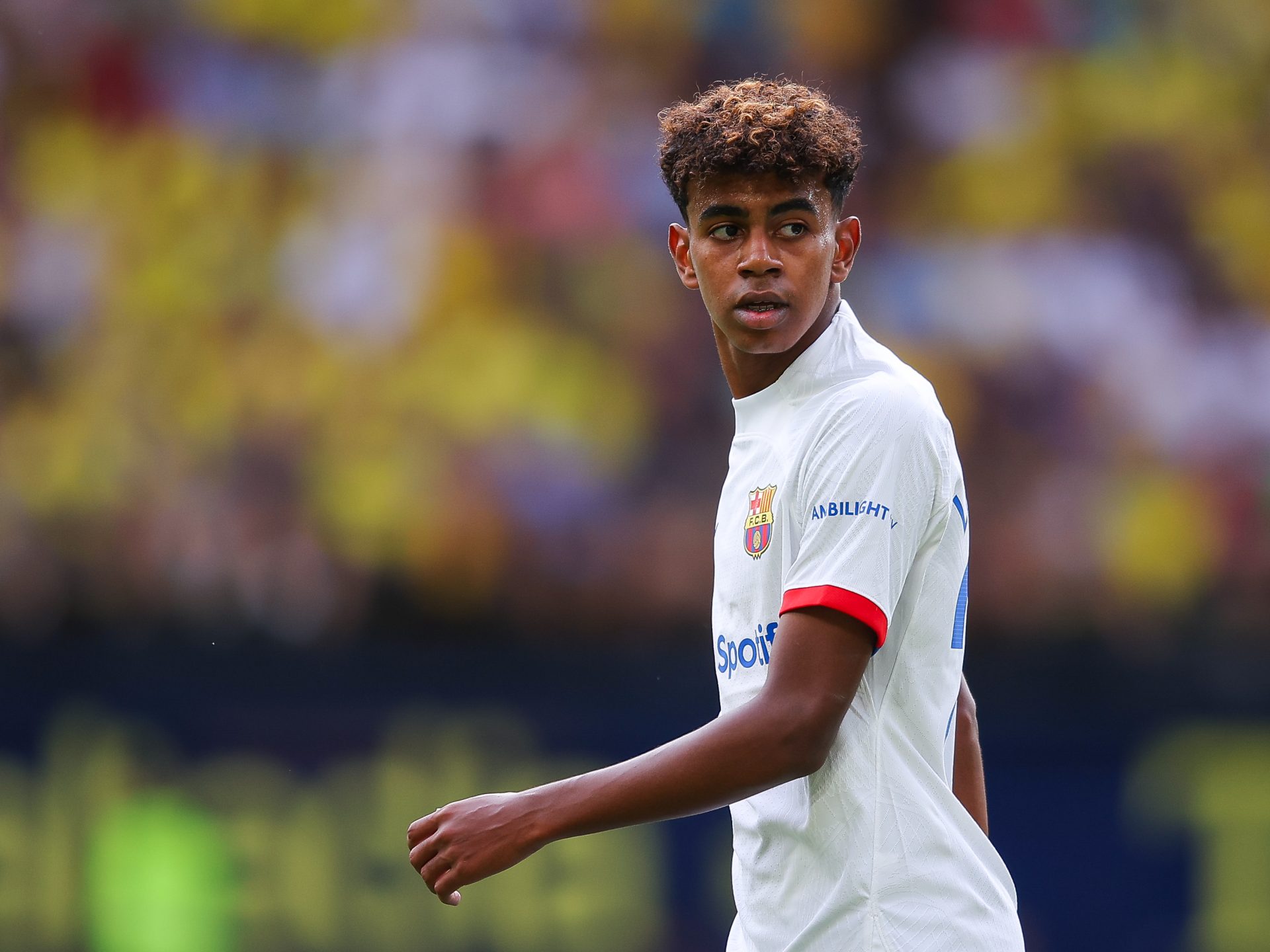 Barcelona wonderkid Lamine Yamal stars