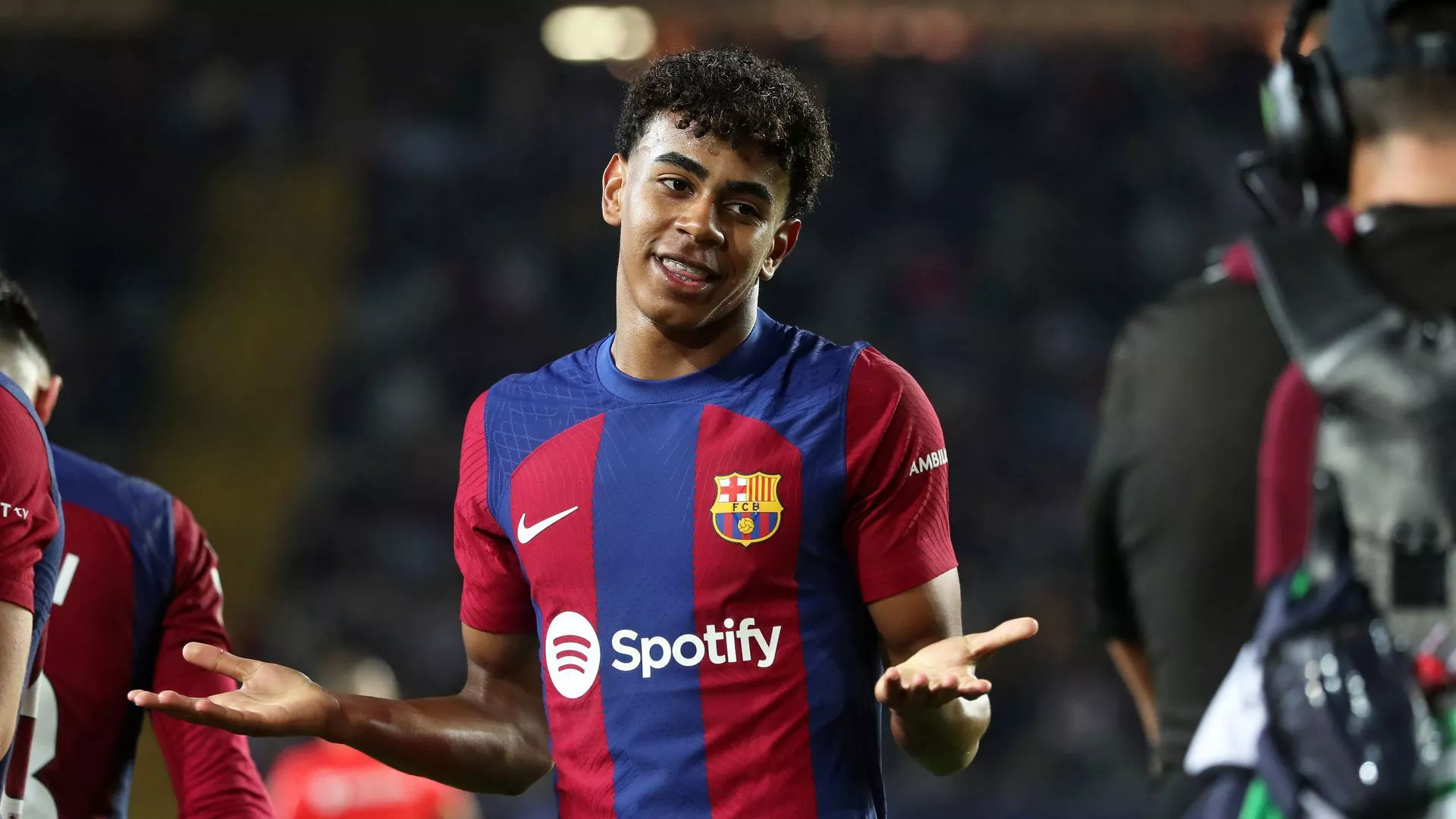 Yamal chooses number for next season