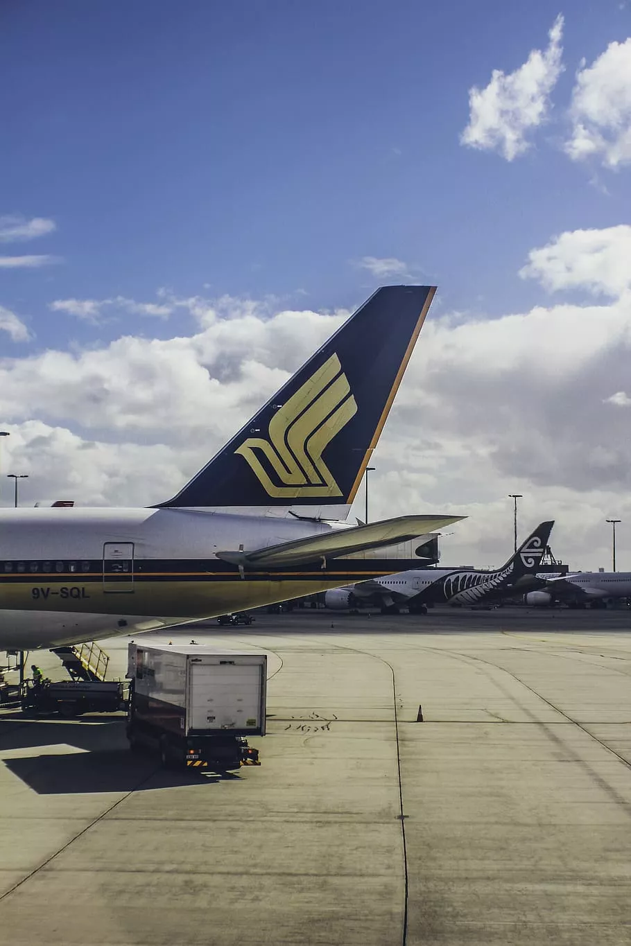 World airlines 1080P, 2K, 4K, 5K HD wallpaper free download