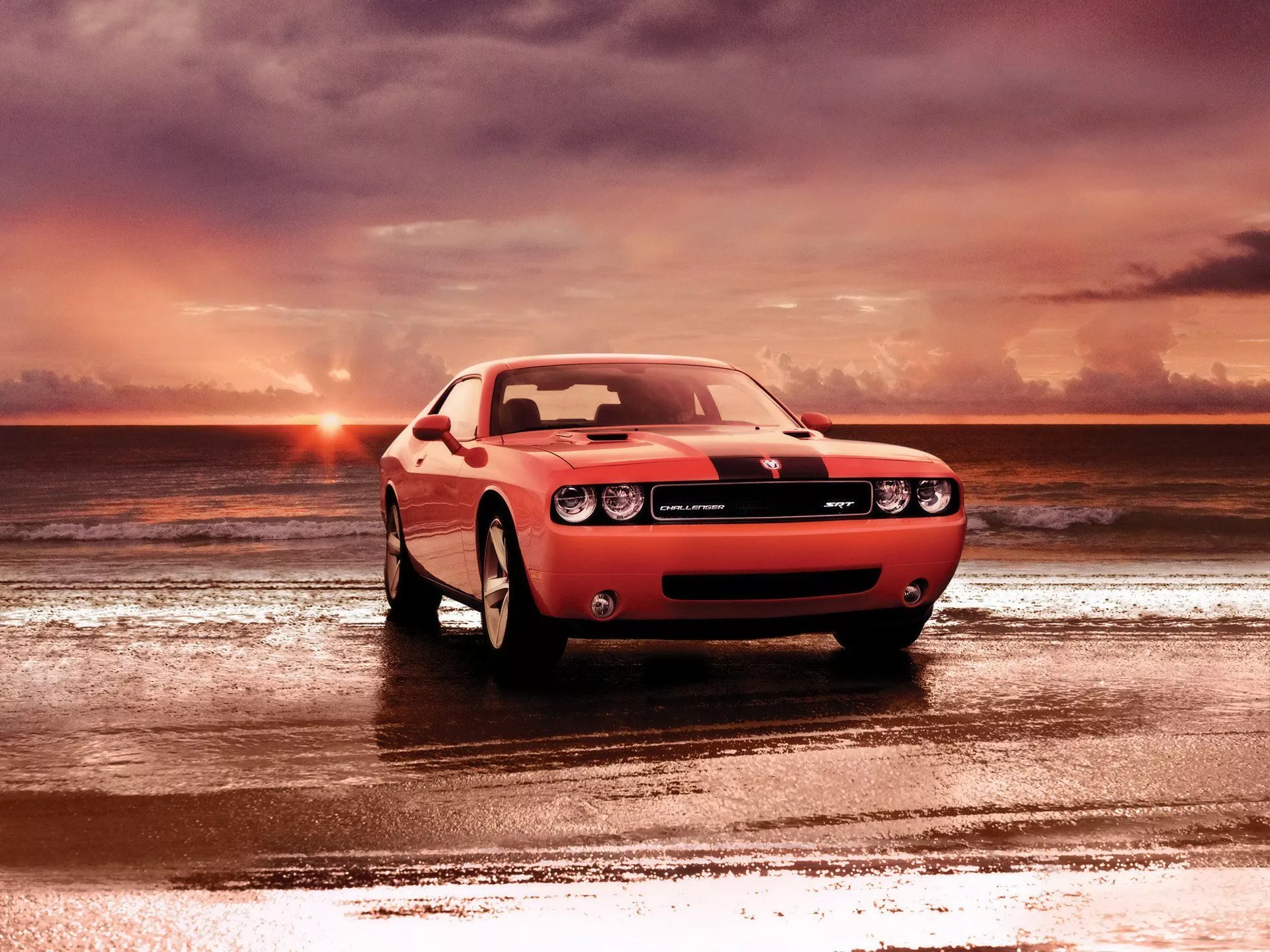 Dodge Challenger SRT8 HD Wallpaper