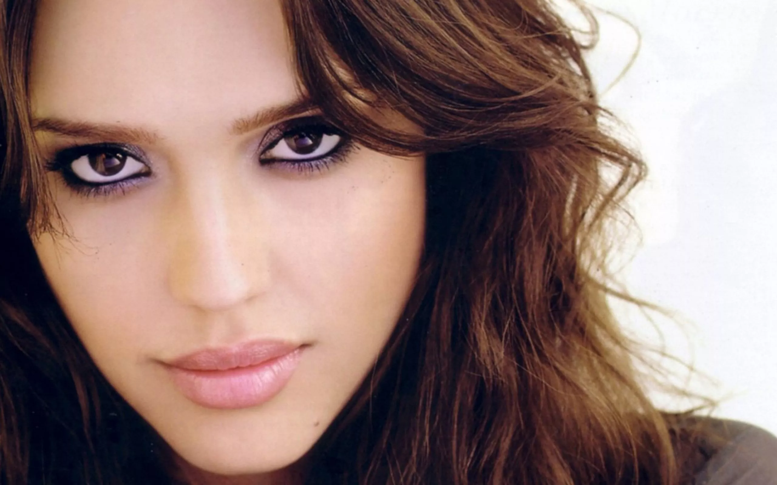 Jessica Alba Sad Image Wallpaper, HD