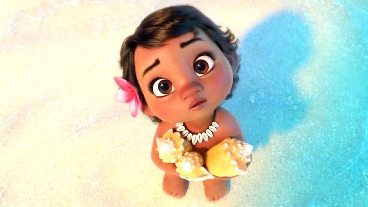 Download free Baby Moana Looking Up
