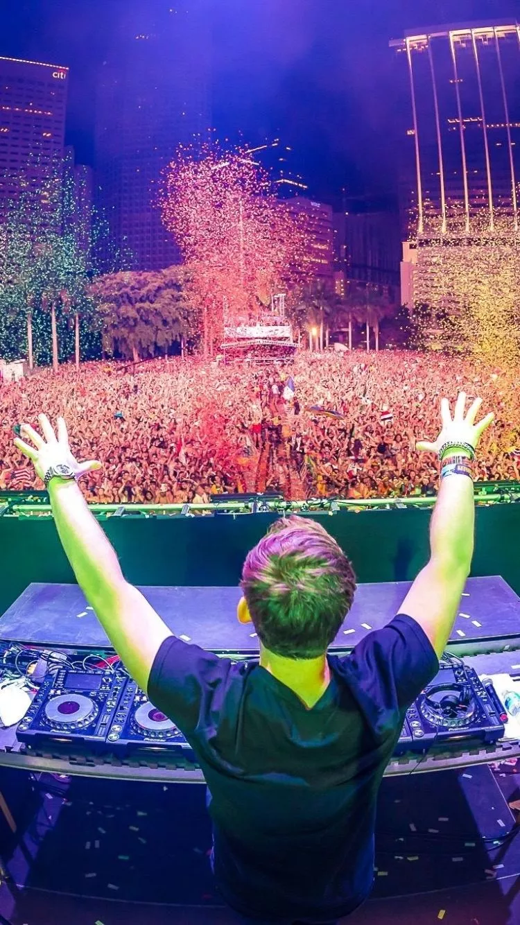 Download Ultra Music Festival