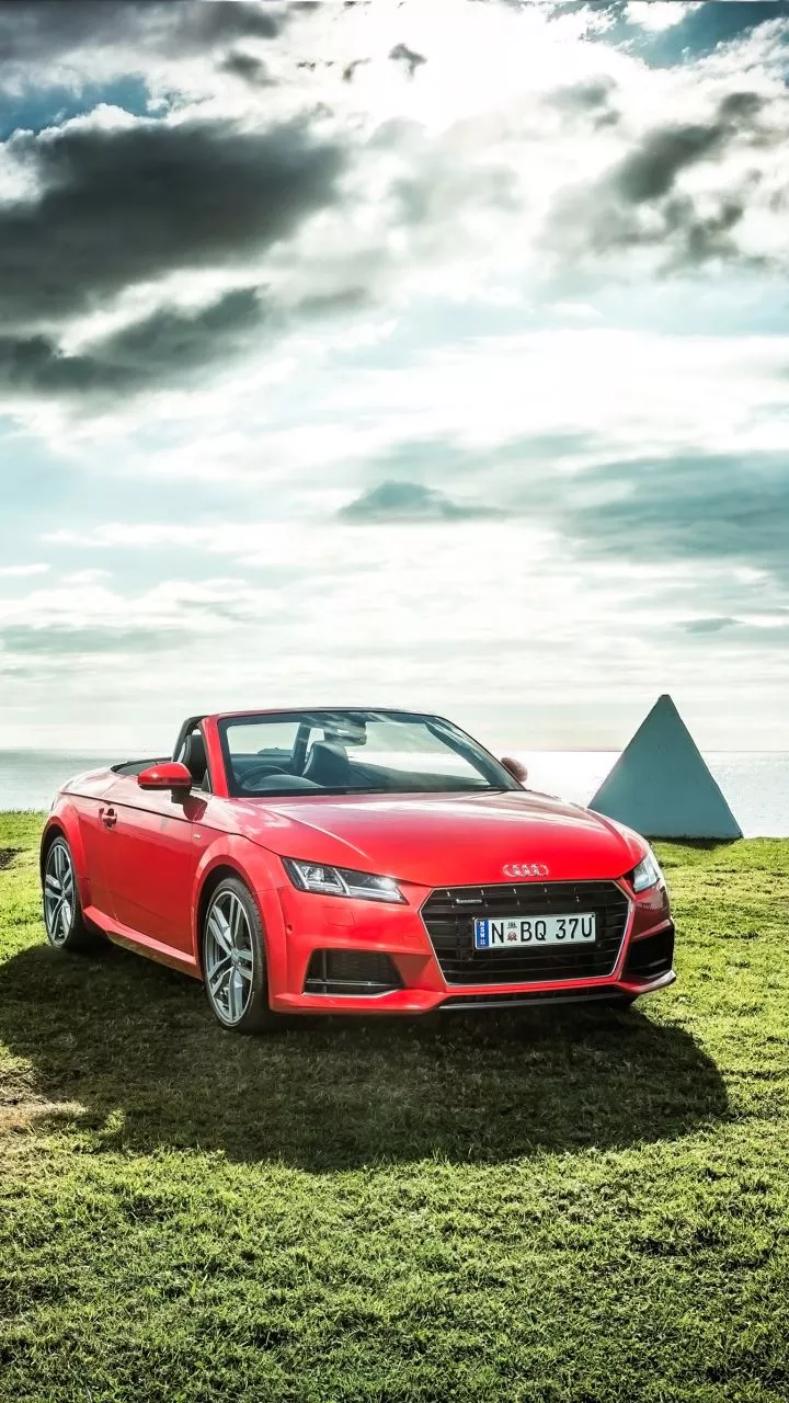 Download Audi Tt Roadster wallpaper