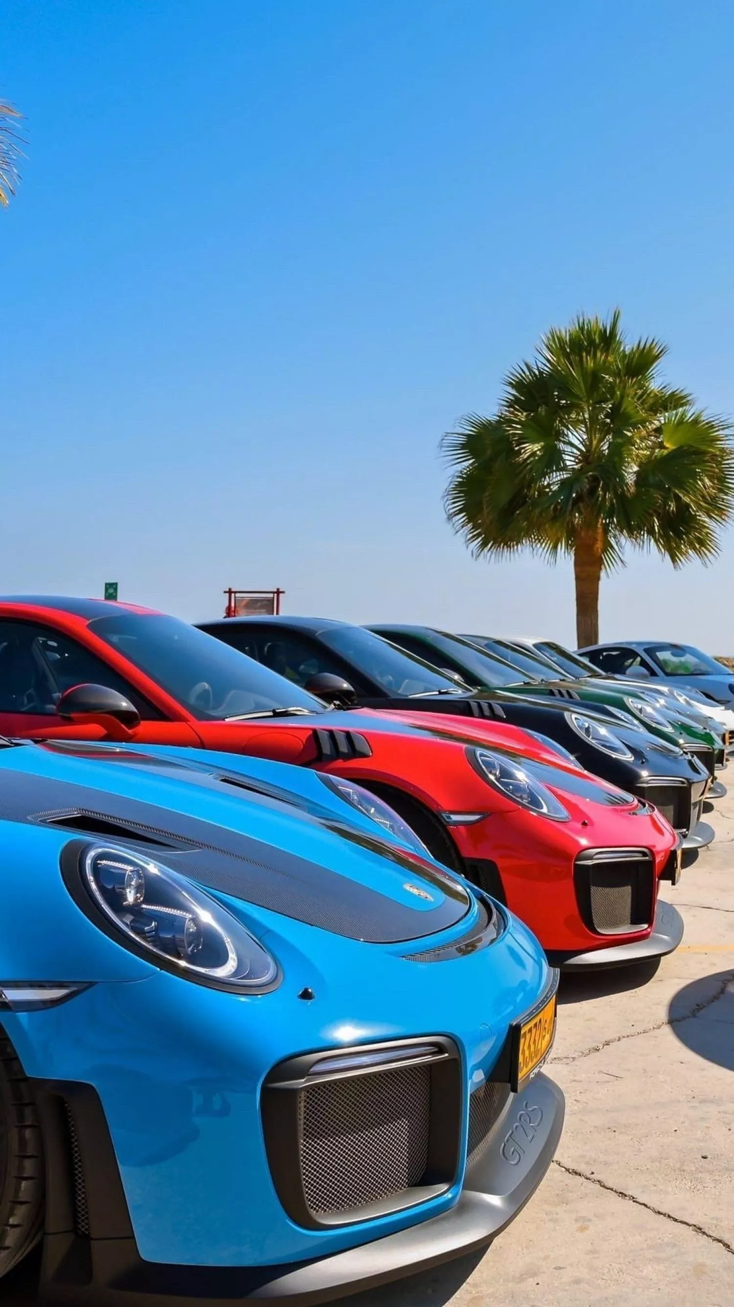 Most Popular Cars With Wallpaper