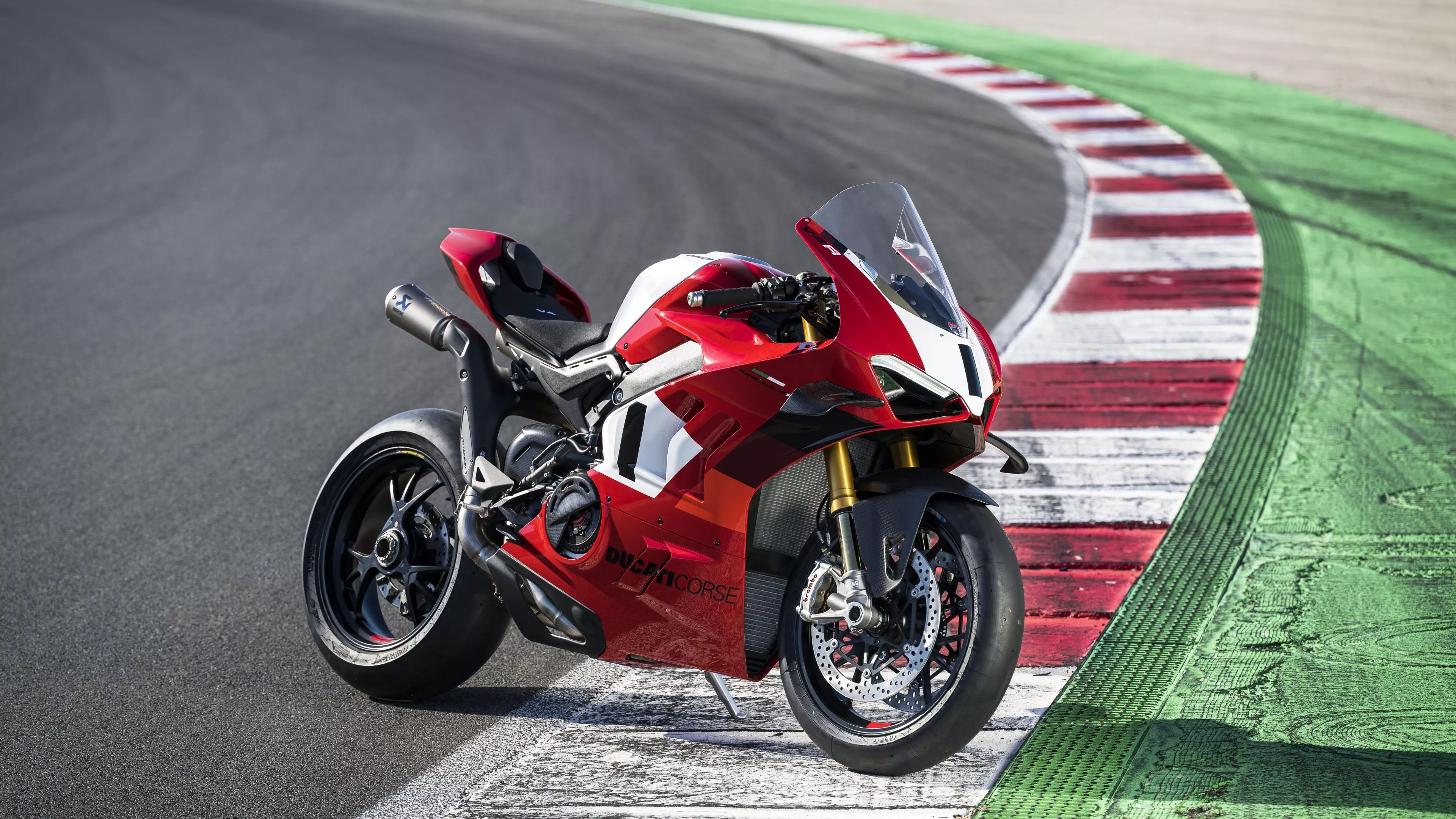 Ducati Panigale V4 R Wallpaper 4K, Race