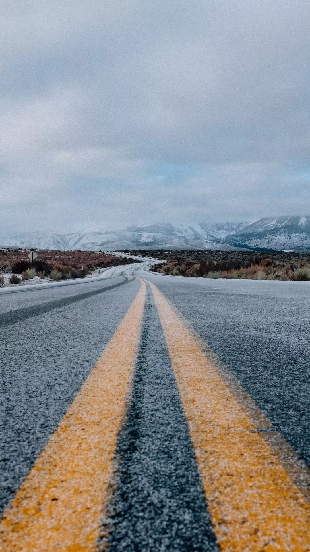 Wallpaper Weekends: On the Road