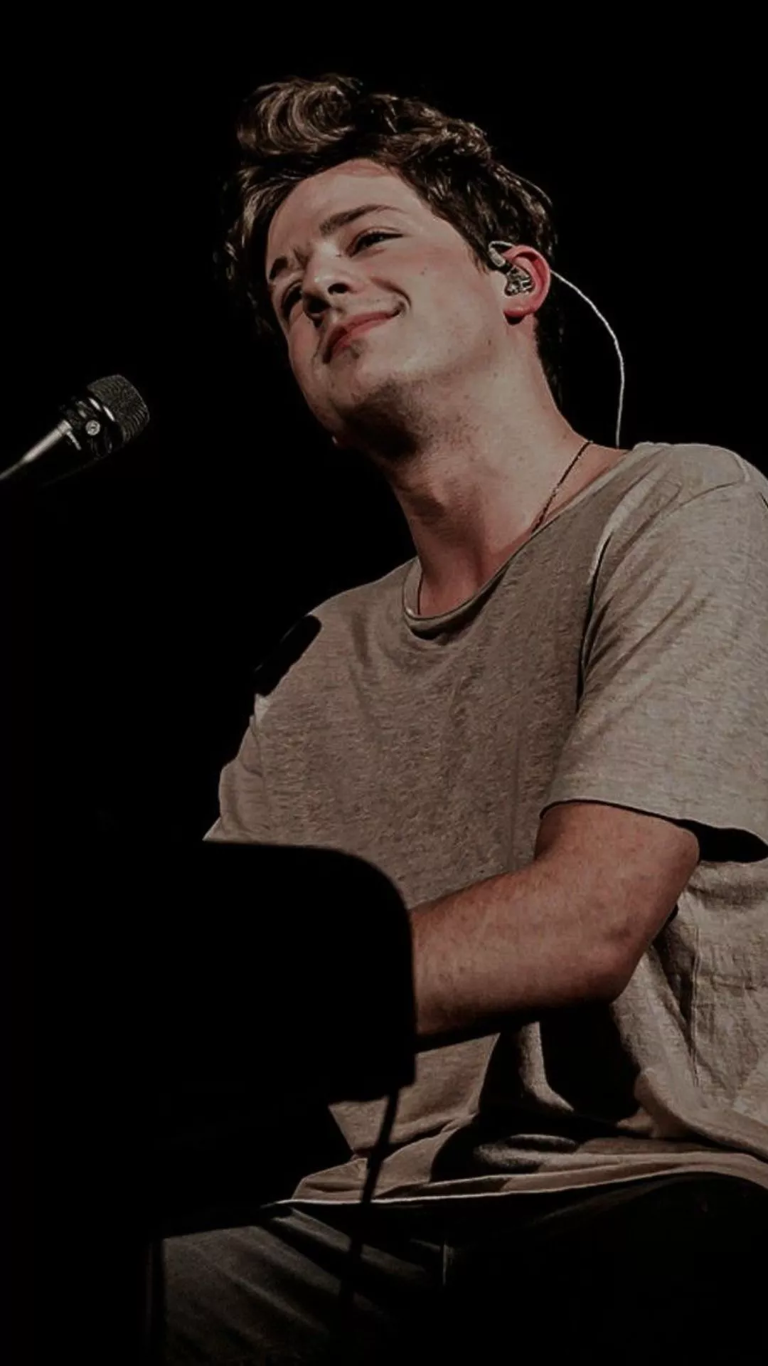 Charlie Puth Wallpaper