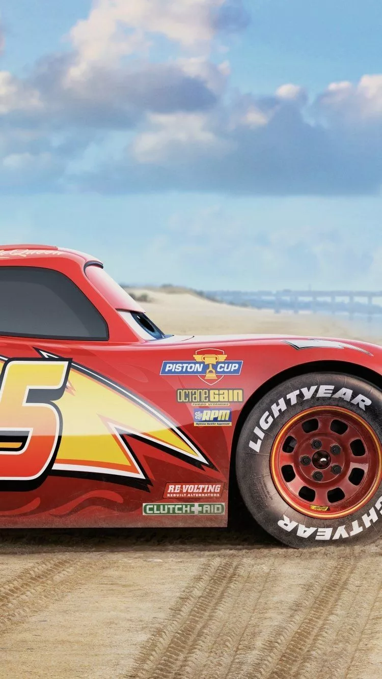 Download Cruz Ramirez Lightning McQueen