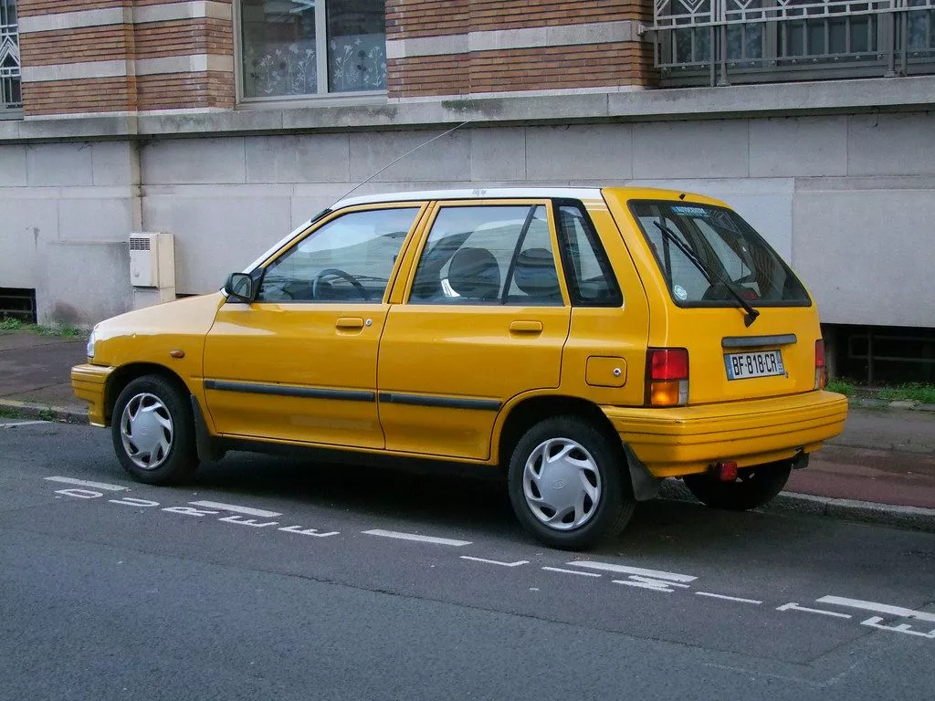 Kia Pride (CD 5) Berline 5 Portes 1993